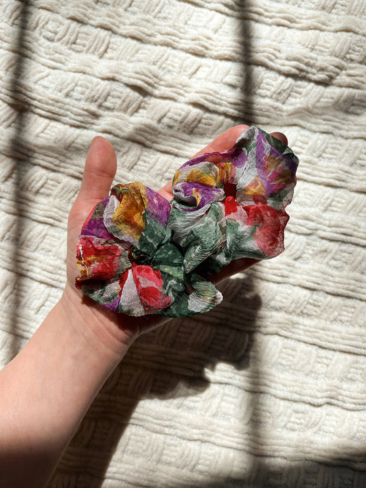 *farmers market* vegan silk scrunchie