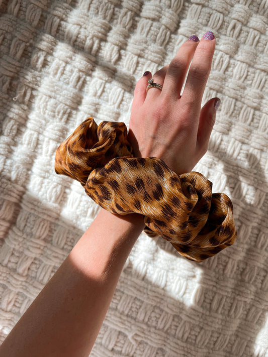 *growls night out* 100% silk jumbo scrunchie