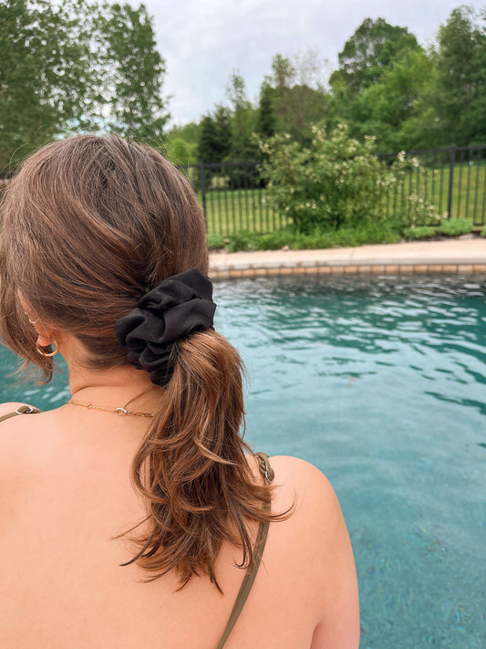 LBD SWIM SCRUNCHIE