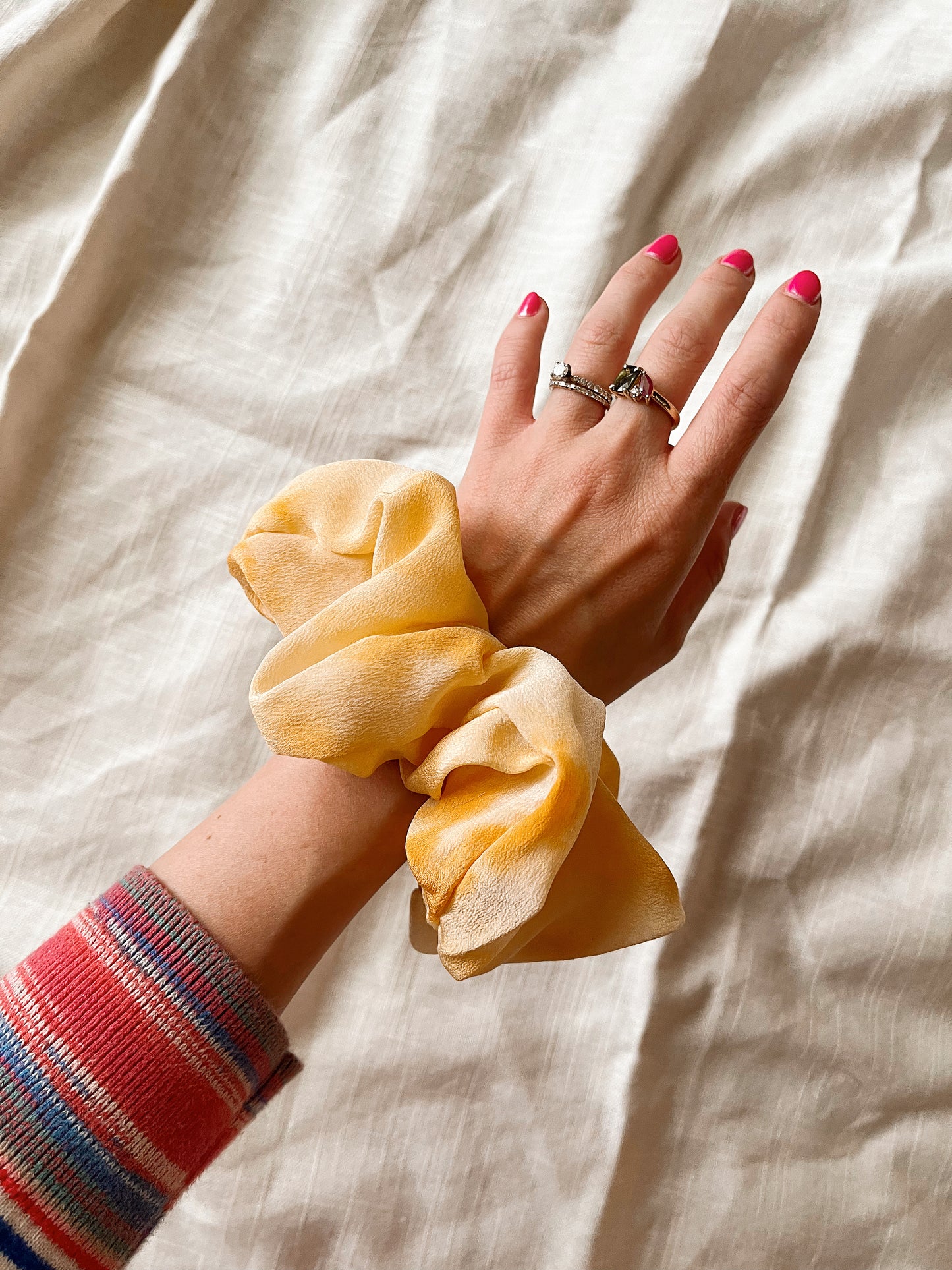 *build me up buttercup* 100% silk oversized scrunchie
