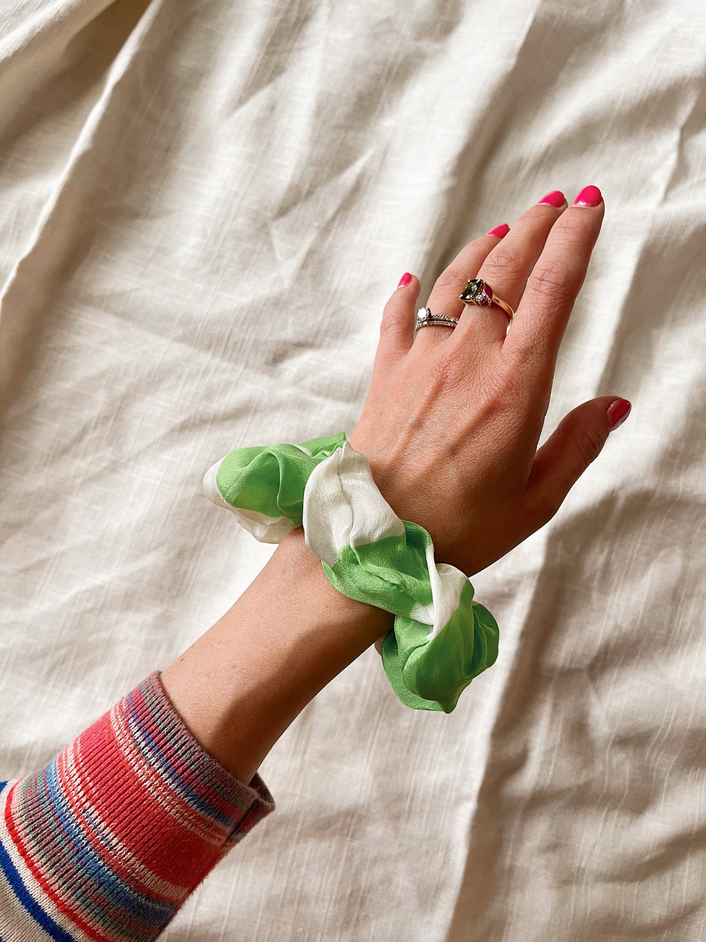 *lime without the coconut* 100% silk scrunchie